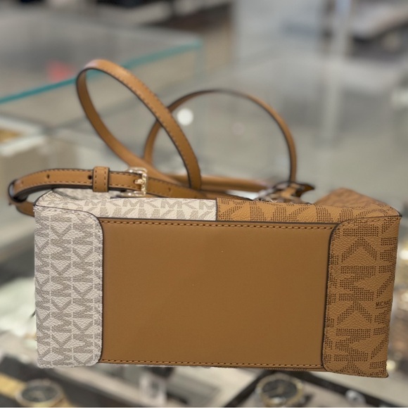 Michael Kors Mercer Satchel Shoulder Crossbody Bag MK Deer Multi Colorblock - Picture 6 of 14